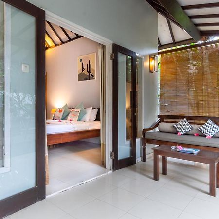 Bale Sampan Boutique Bungalows Gili Trawangan Exterior photo