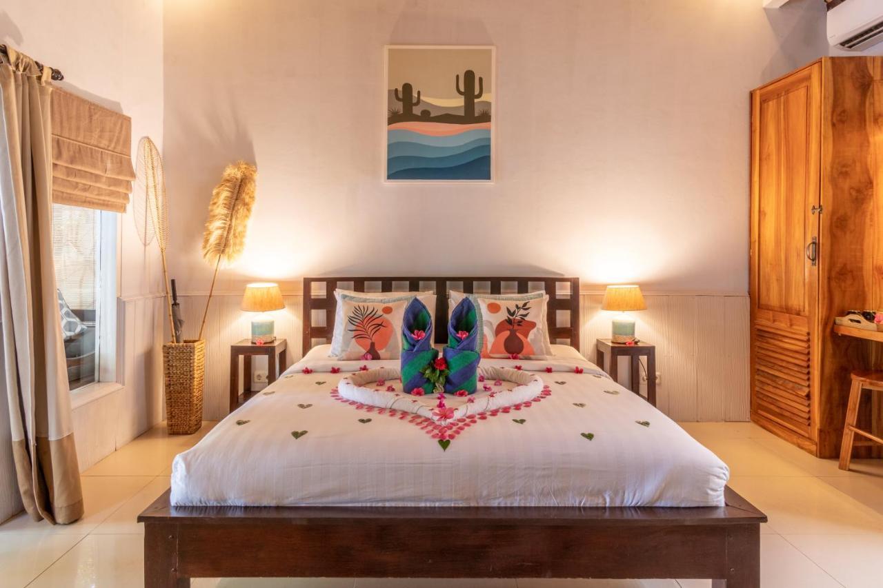 Bale Sampan Boutique Bungalows Gili Trawangan Exterior photo