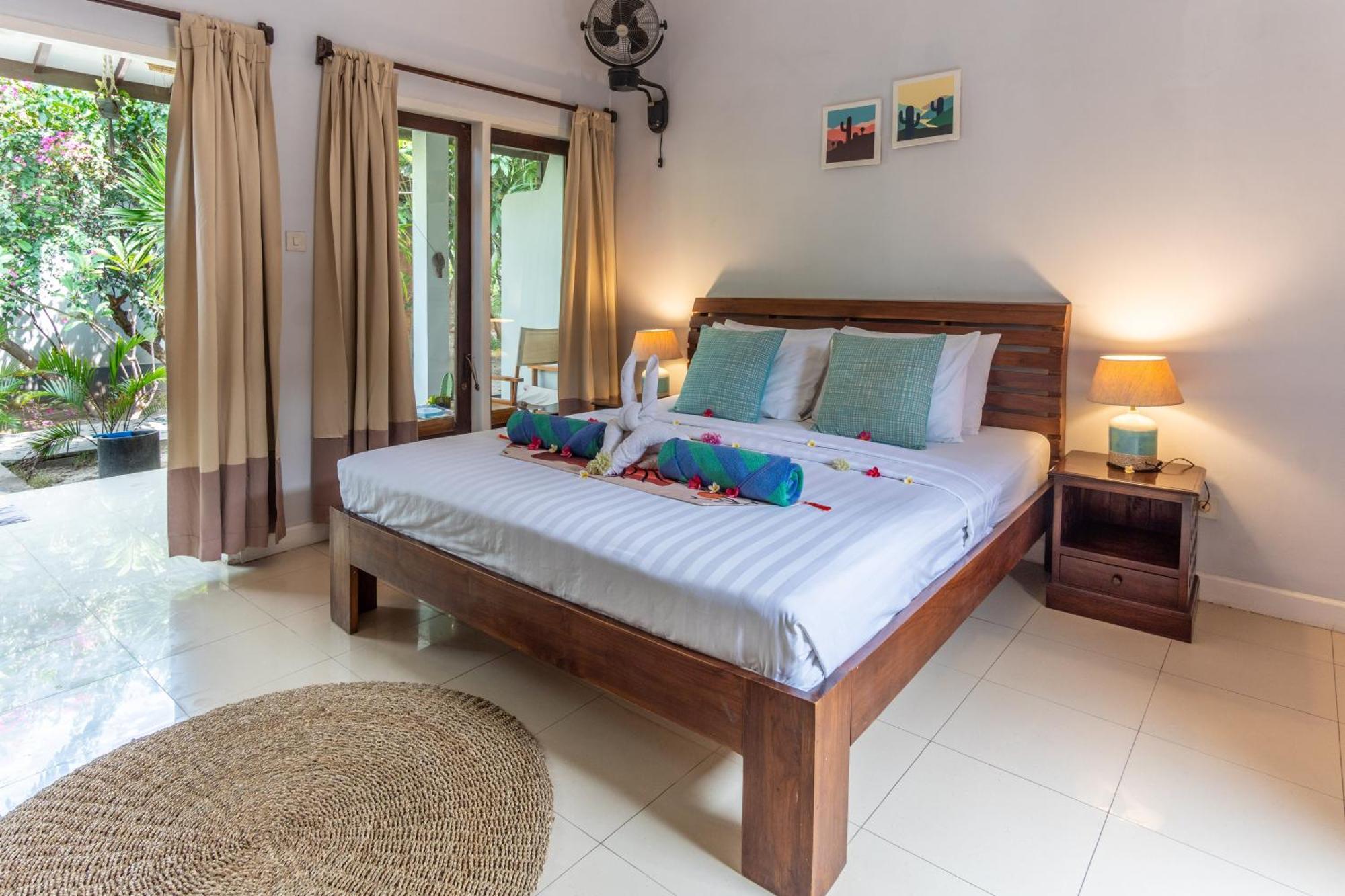 Bale Sampan Boutique Bungalows Gili Trawangan Exterior photo